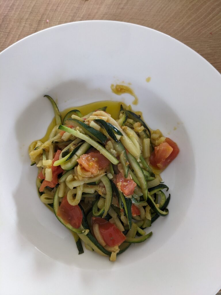 Low-Carb & Light: Why Zoodles Are Your New Summer Go-To Dinner
